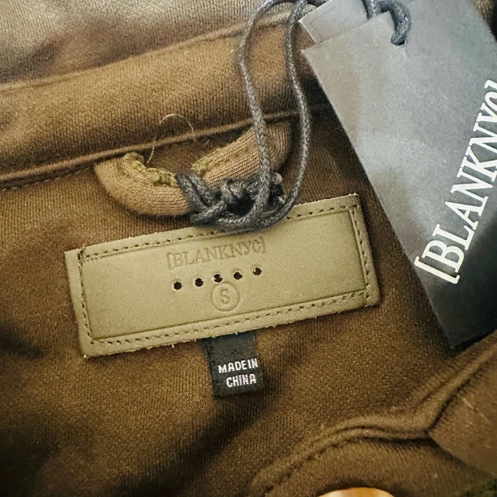 Blank NYC Fleece Shacket - Picture 3 of 4